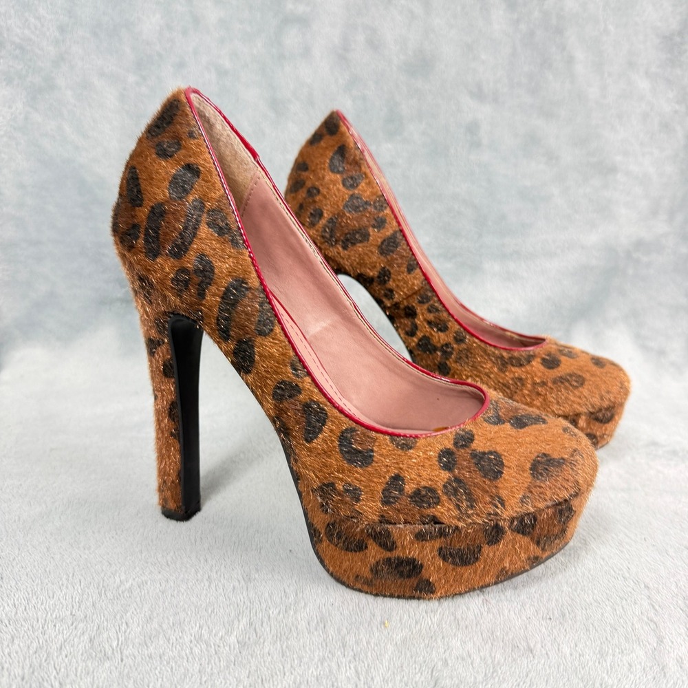 Pink & Pepper Womens 7 Leopard Print Platform Pumps Faux Fur Y2K McBling Heels